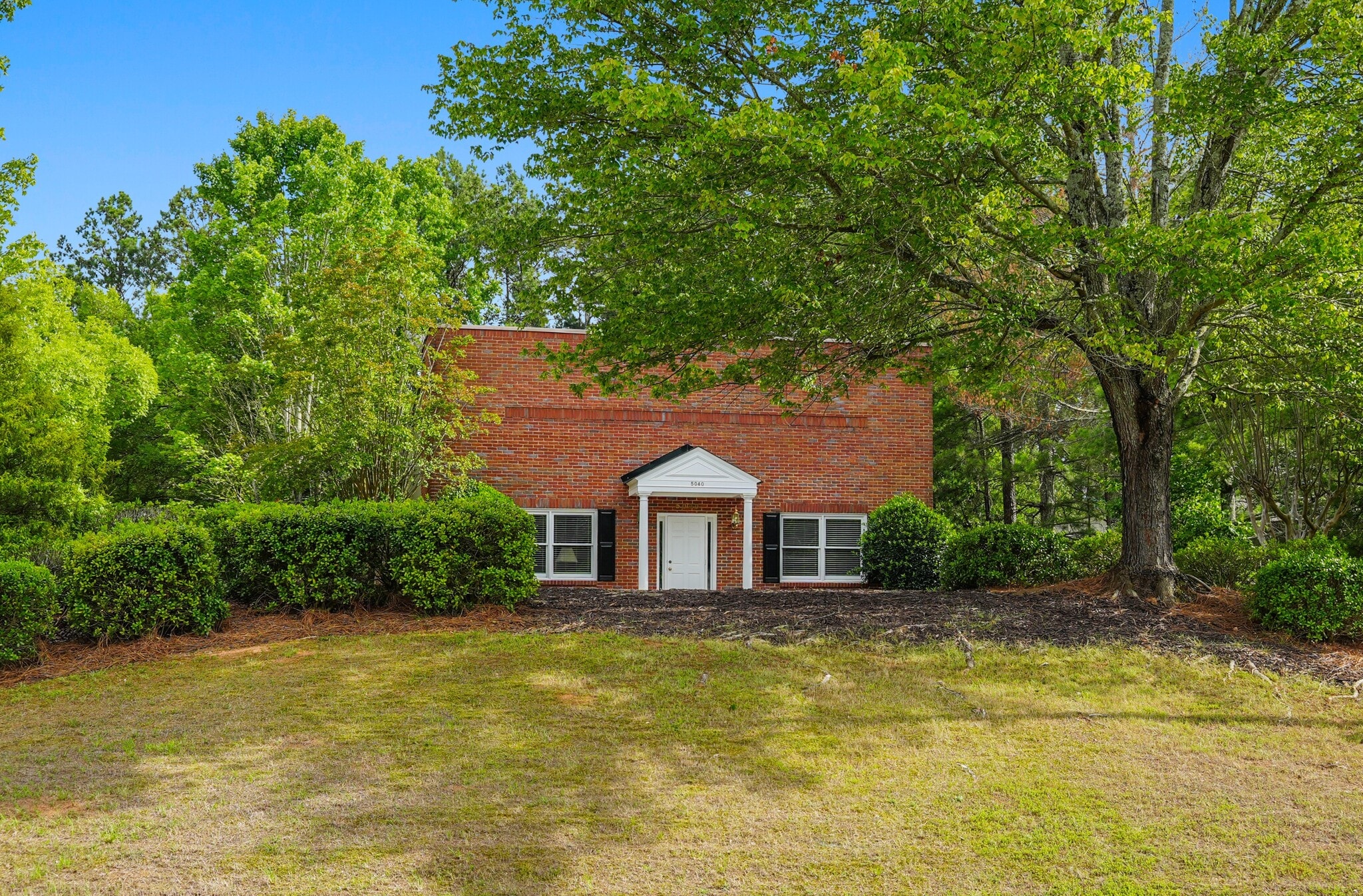 5040 Old Ellis Pt, Roswell, GA à vendre Photo principale- Image 1 de 2