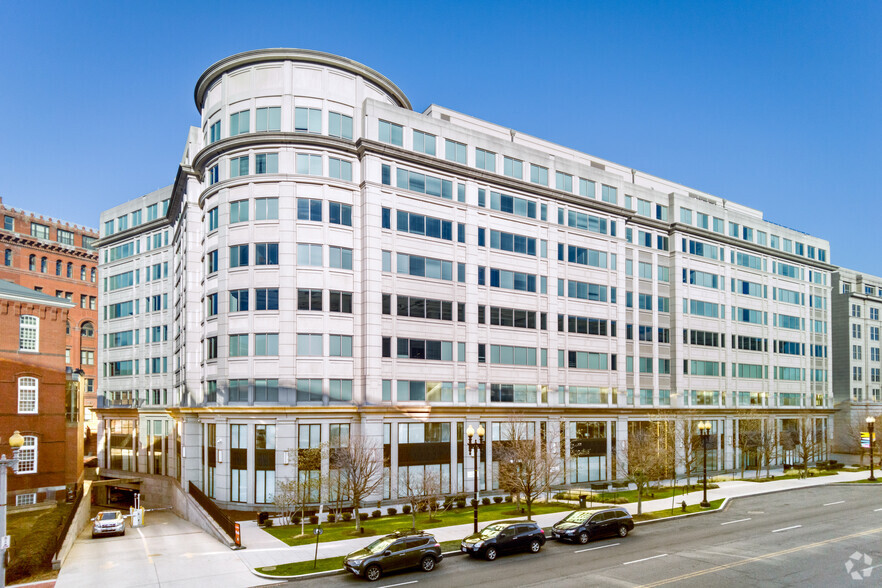 25 Massachusetts Ave NW, Washington, DC for lease - Primary Photo - Image 1 of 19