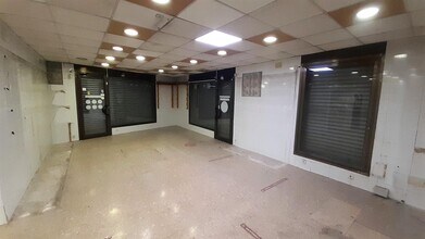 Retail in Sabadell, Barcelona for lease Interior Photo- Image 2 of 8