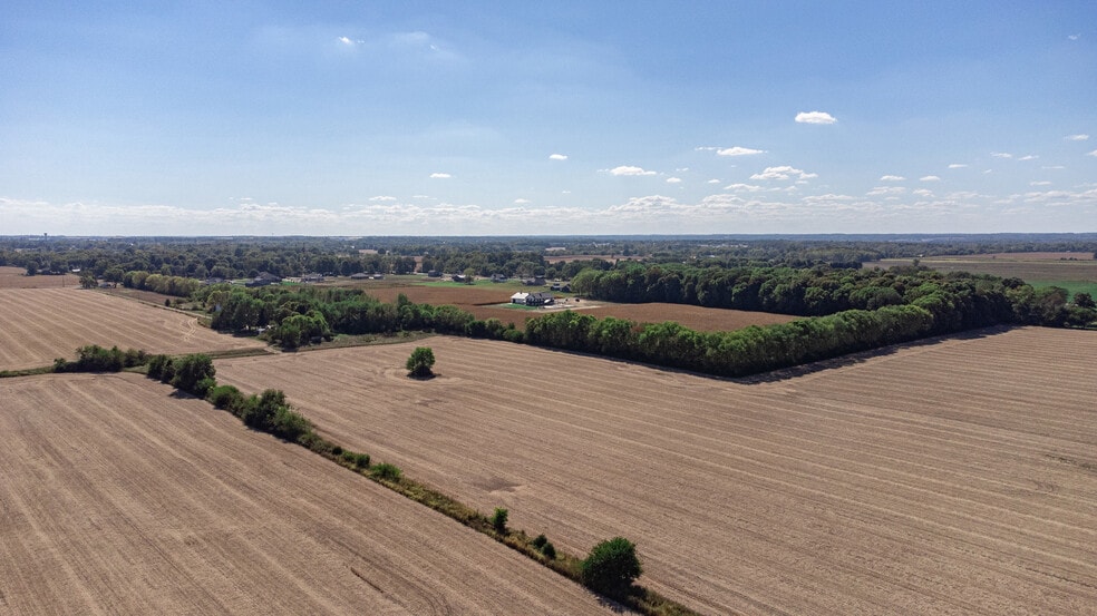 1414 W State Route 571, Tipp City, OH for sale - Primary Photo - Image 1 of 2