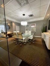 4350-4380 Oakes Rd, Davie, FL à louer Photo intérieure- Image 2 de 8