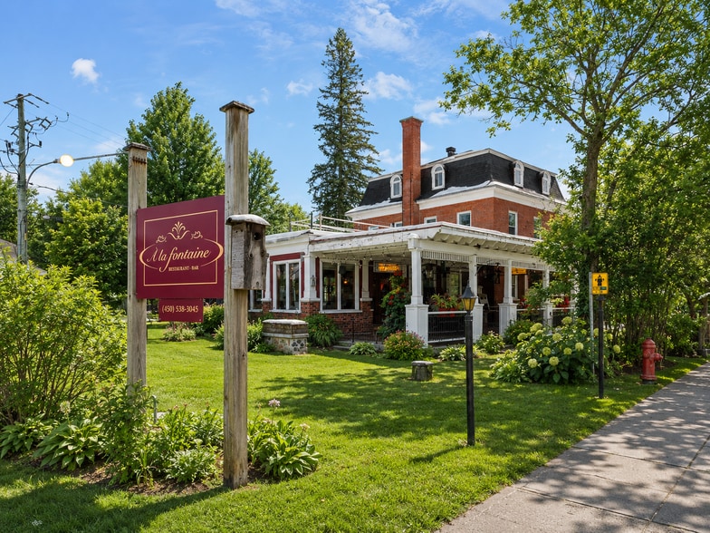 30 Rue Principale S, Sutton, QC for sale - Building Photo - Image 2 of 2