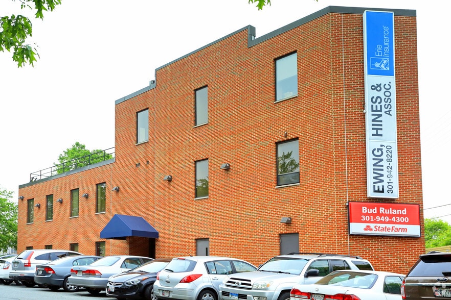 3750 W University Blvd, Kensington, MD à louer - Photo du bâtiment - Image 2 de 5