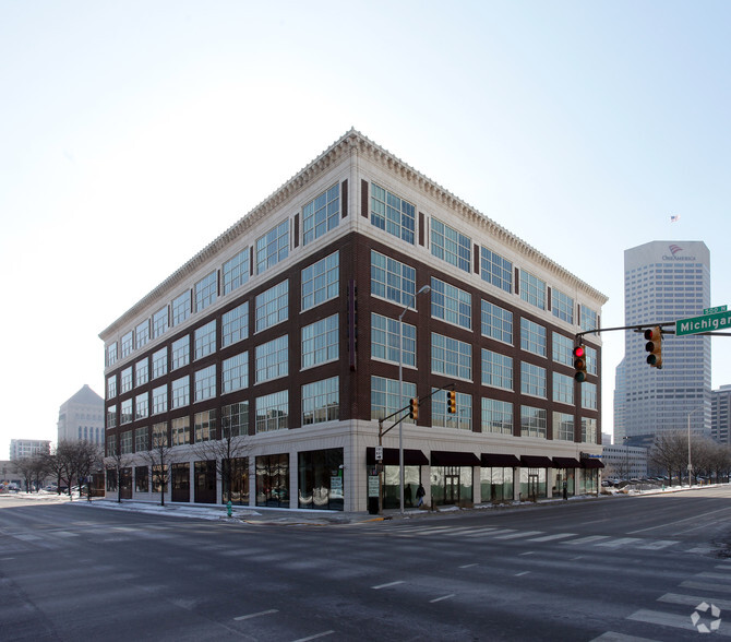 431-445 N Capitol Ave, Indianapolis, IN à louer - Photo principale - Image 1 de 6