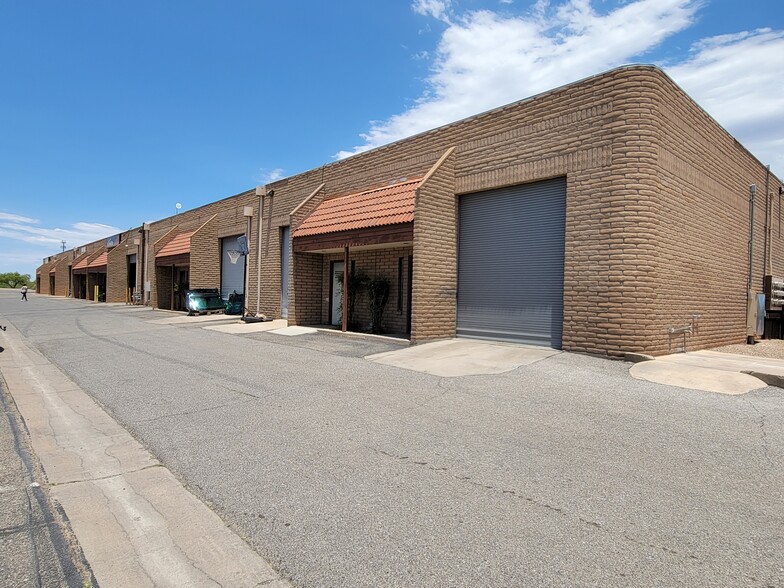 4148 Industry Dr, Sierra Vista, AZ for lease - Building Photo - Image 3 of 4