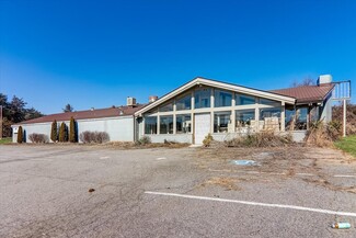 Plus de détails pour 299 Jf Robinson Ln, Mars Hill, NC - Vente au détail à vendre