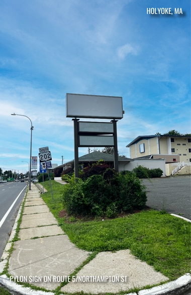 1515 Northampton St, Holyoke, MA for sale - Building Photo - Image 2 of 13