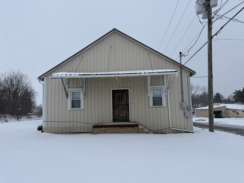 66 Walnut St, Plymouth, OH for lease - Building Photo - Image 2 of 13