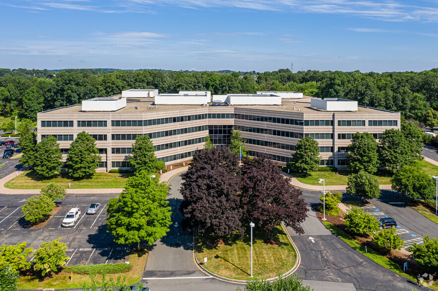 500 Enterprise Dr, Rocky Hill, CT for lease - Building Photo - Image 1 of 10