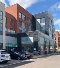 Upton Pl, Northampton à vendre Photo du bâtiment- Image 2 de 3