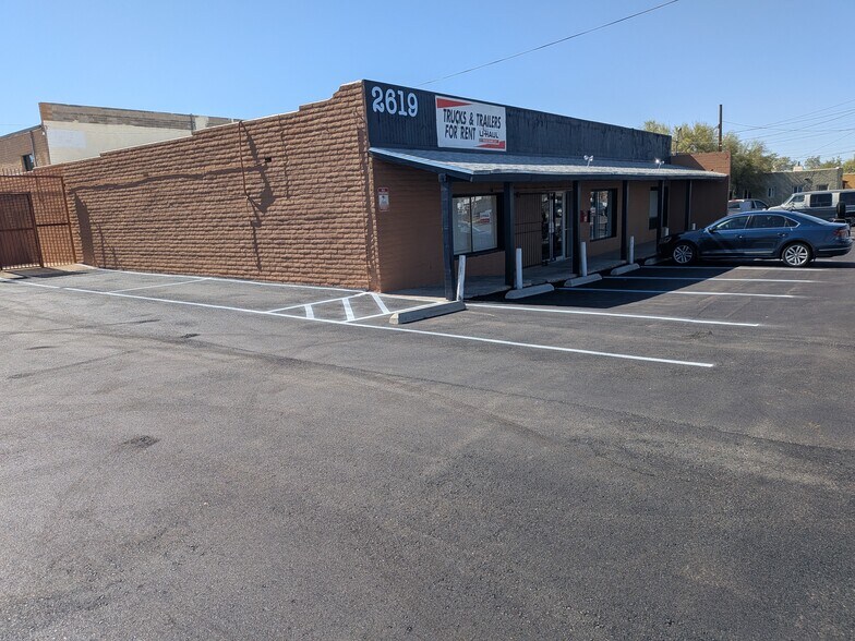 2619 N Stone Ave, Tucson, AZ à louer - Photo du bâtiment - Image 2 de 31