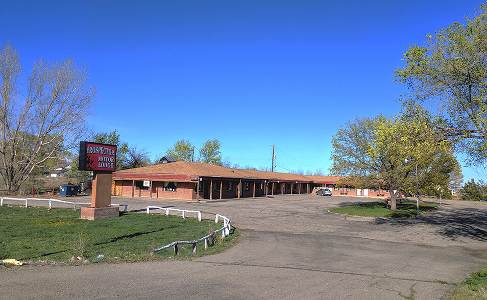 591 S Main St, Blanding, UT for sale - Primary Photo - Image 1 of 1