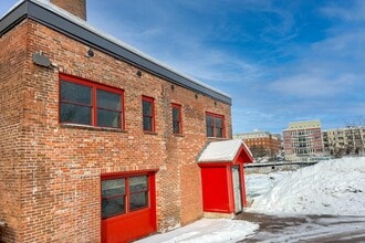 1 Mill St, Burlington, VT à louer Photo intérieure- Image 1 de 8