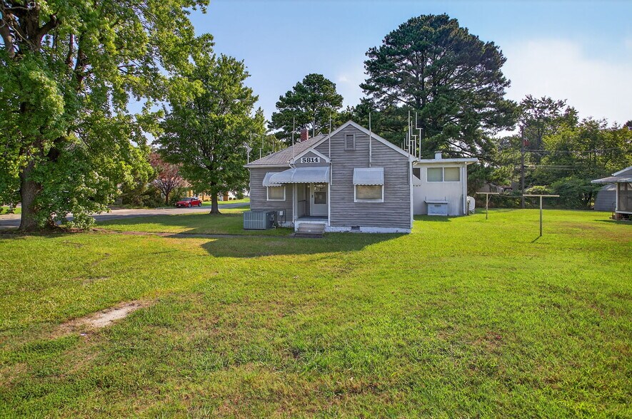 5812 Jefferson Ave, Newport News, VA à vendre - Photo du bâtiment - Image 2 de 28