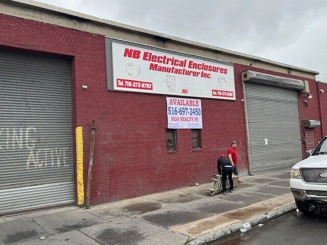 Plus de détails pour 903 Shepherd Ave, Brooklyn, NY - Industriel à louer