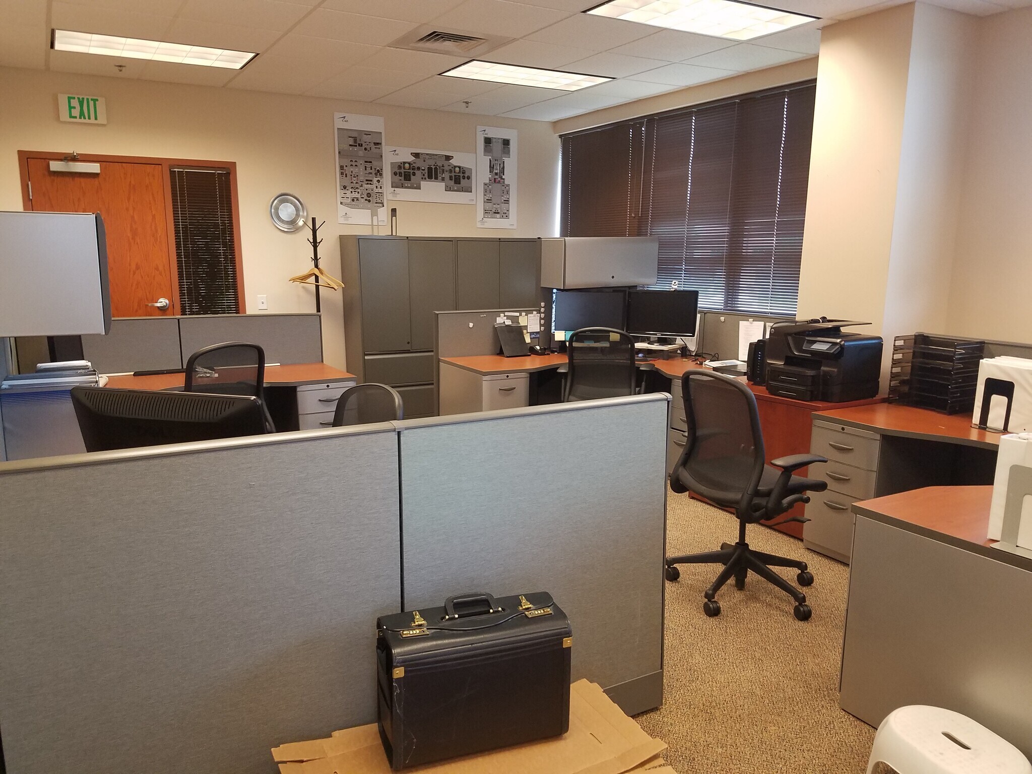 8871 Ridgeline Blvd, Highlands Ranch, CO à louer Photo intérieure- Image 1 de 4