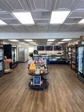 1134-1136 Beacon St, Newton, MA à louer Photo intérieure- Image 1 de 1