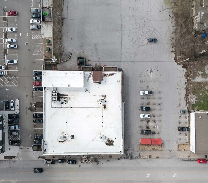 3410 Troost Ave, Kansas City, MO à louer - Photo du bâtiment - Image 2 de 5