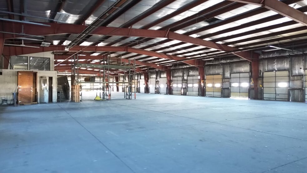 619 East St S, Grinnell, IA à vendre - Photo du bâtiment - Image 2 de 9