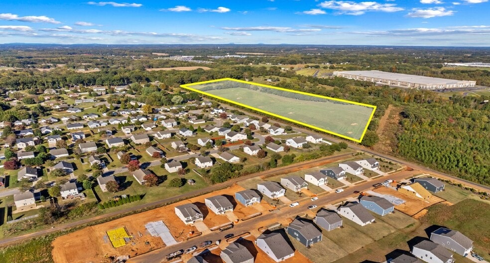 474 James Farm rd, Statesville, NC à vendre - Photo du bâtiment - Image 1 de 3