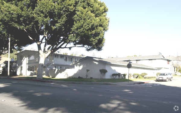 6710 Painter Ave, Whittier, CA for sale - Primary Photo - Image 1 of 2