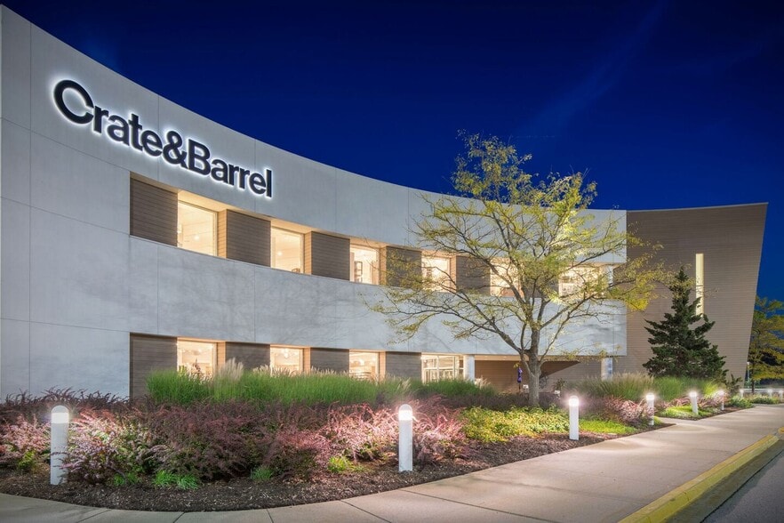 1515 Lake Cook Rd, Northbrook, IL for lease - Building Photo - Image 3 of 8