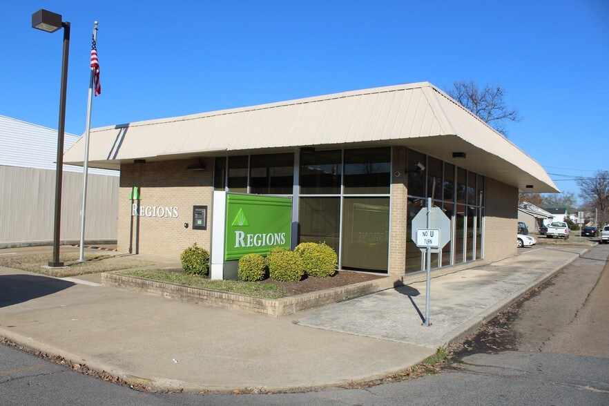 124 S Main St, Ridgely, TN à vendre - Photo du bâtiment - Image 2 de 17