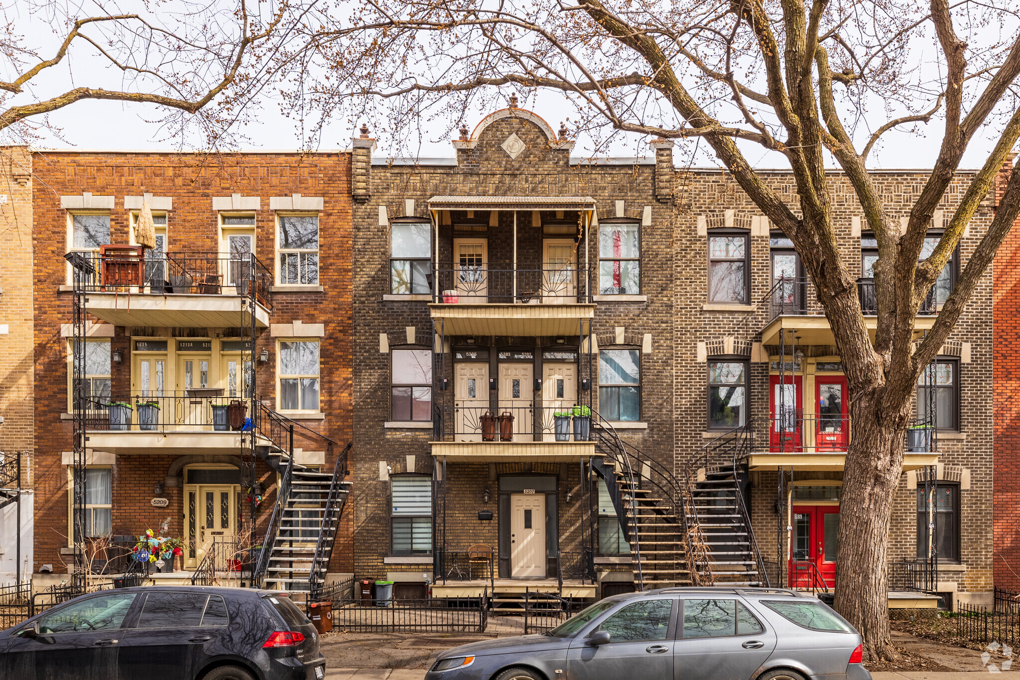 5199-5207 Av De Lorimier, Montréal, QC for sale Primary Photo- Image 1 of 3