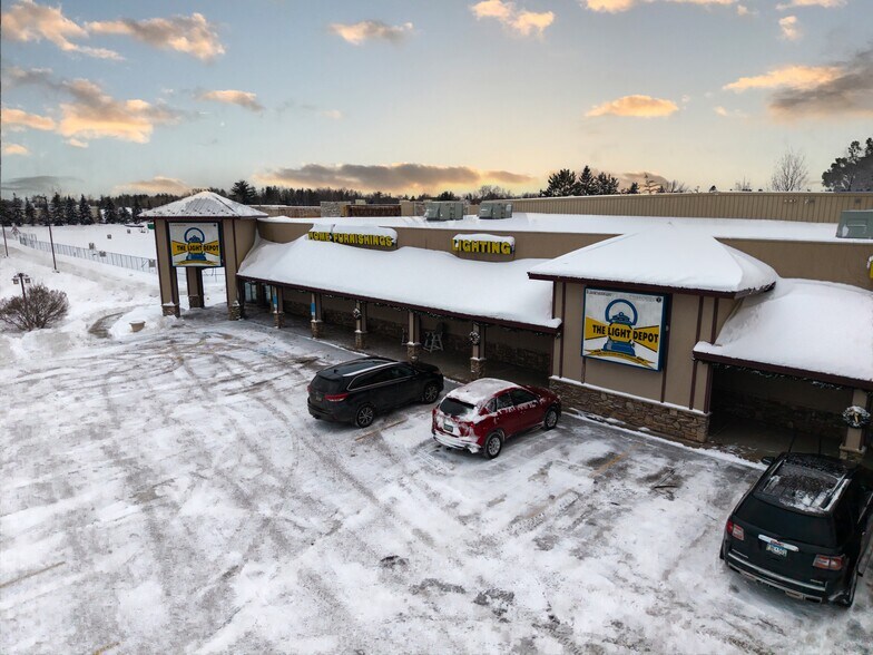 14305 Edgewood Dr, Baxter, MN à vendre - Photo du bâtiment - Image 3 de 6