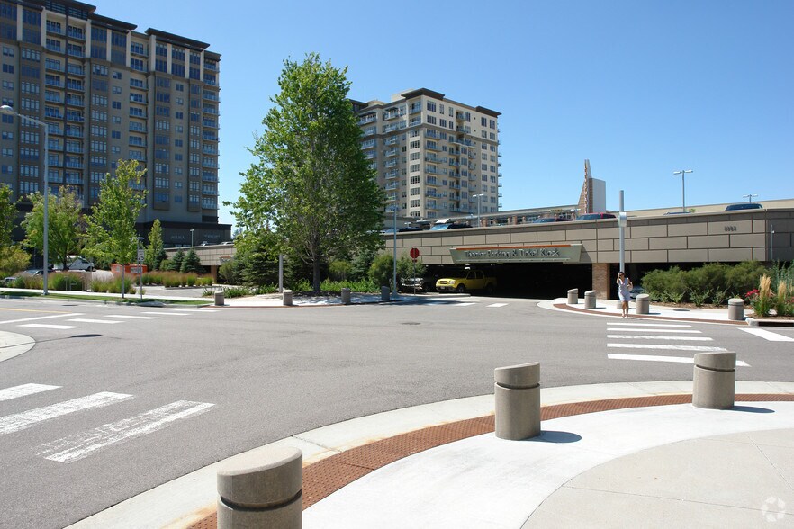 5345-5425 Landmark Pl, Greenwood Village, CO à louer - Photo principale - Image 3 de 12