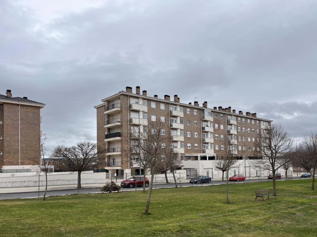 Immeuble residentiel dans Ávila, Ávila à vendre Photo principale- Image 1 de 2