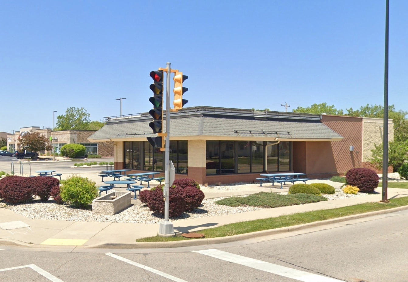 1780 22nd Ave, Kenosha, WI for sale Primary Photo- Image 1 of 8
