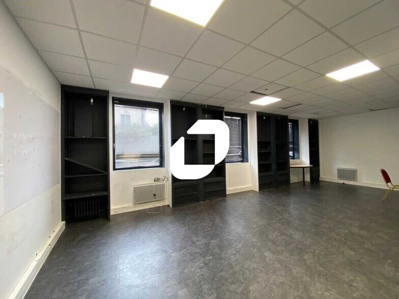 Bureau dans Saint-Denis à louer - Photo intérieure - Image 2 de 8