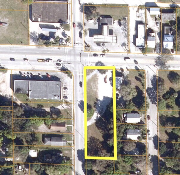 1229 Orange Ave, Fort Pierce, FL for sale - Primary Photo - Image 1 of 1
