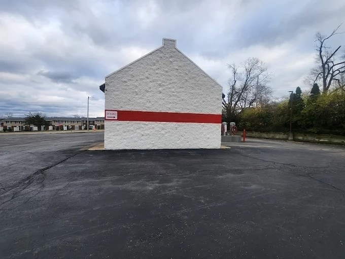 1991 S Alex Rd, West Carrollton, OH for sale - Building Photo - Image 2 of 10