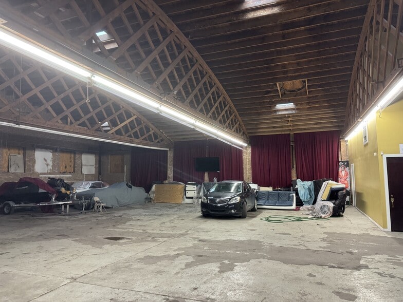 4519 W Lake St, Chicago, IL for sale - Building Photo - Image 2 of 19