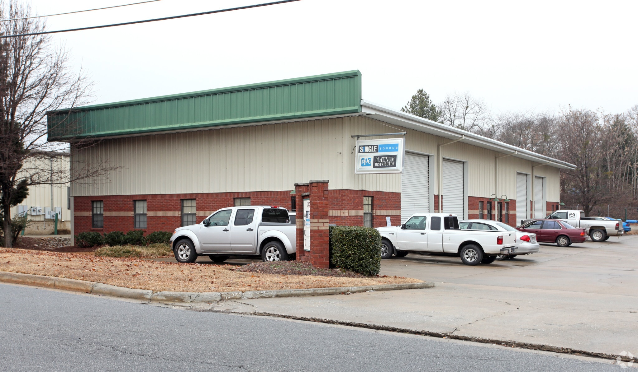 1303 Olympic Ct SW, Conyers, GA for sale Primary Photo- Image 1 of 3