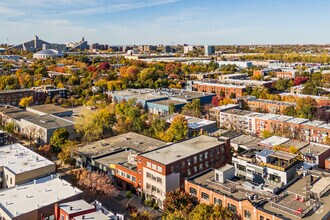2061 Av Aird, Montréal, QC - Aérien  Vue de la carte