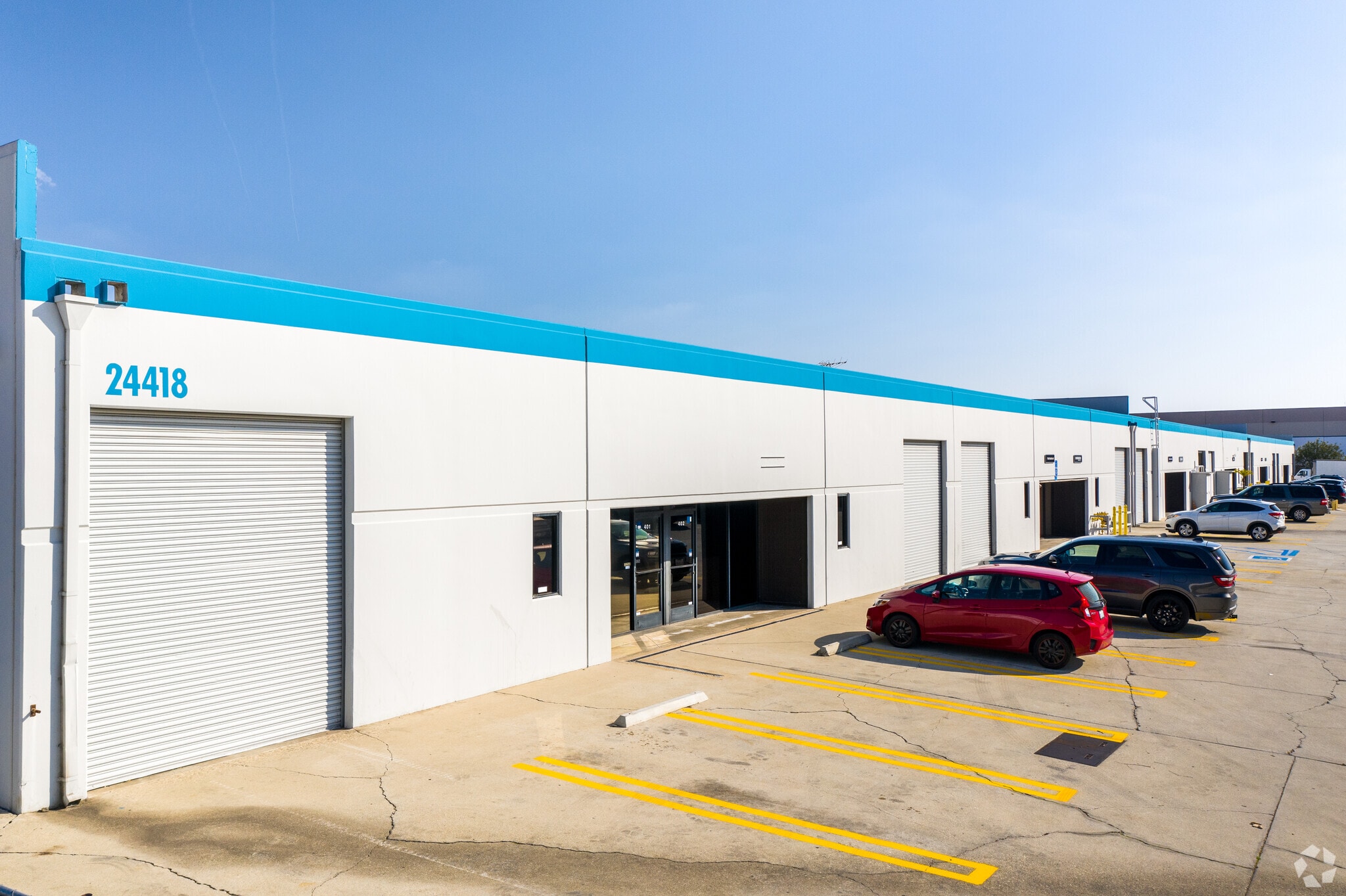 24418 S Main St, Carson, CA à louer Photo principale- Image 1 de 16