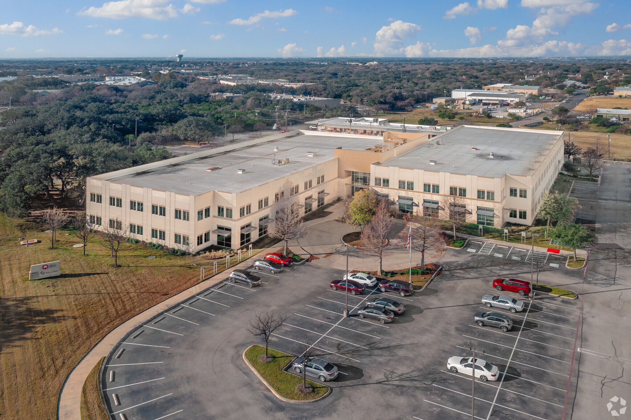 5859 Farinon Dr, San Antonio, TX for lease Primary Photo- Image 1 of 6