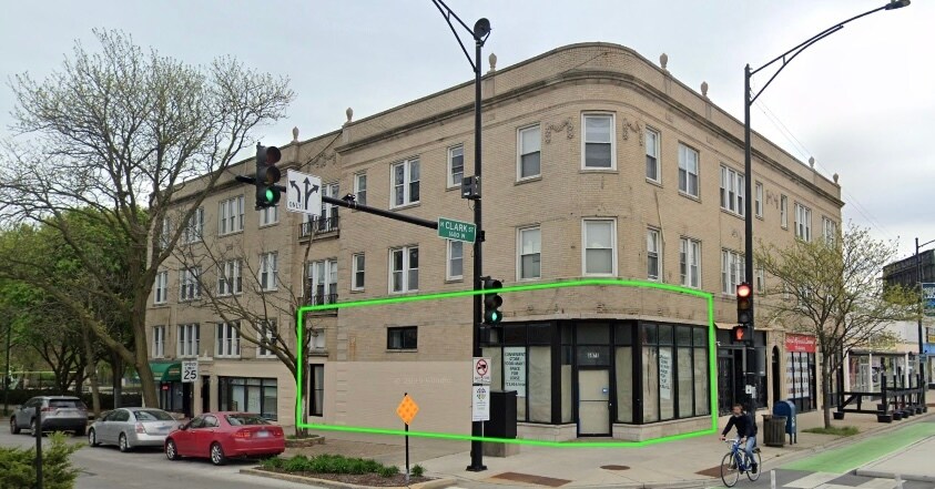 5977 N Clark St, Chicago, IL à louer Photo principale- Image 1 de 16