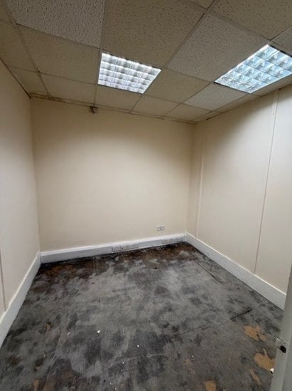 511 Mansfield Rd, Nottingham for lease - Interior Photo - Image 3 of 4