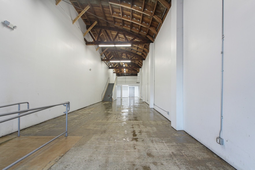 12612 Philadelphia St, Whittier, CA for lease - Interior Photo - Image 3 of 21