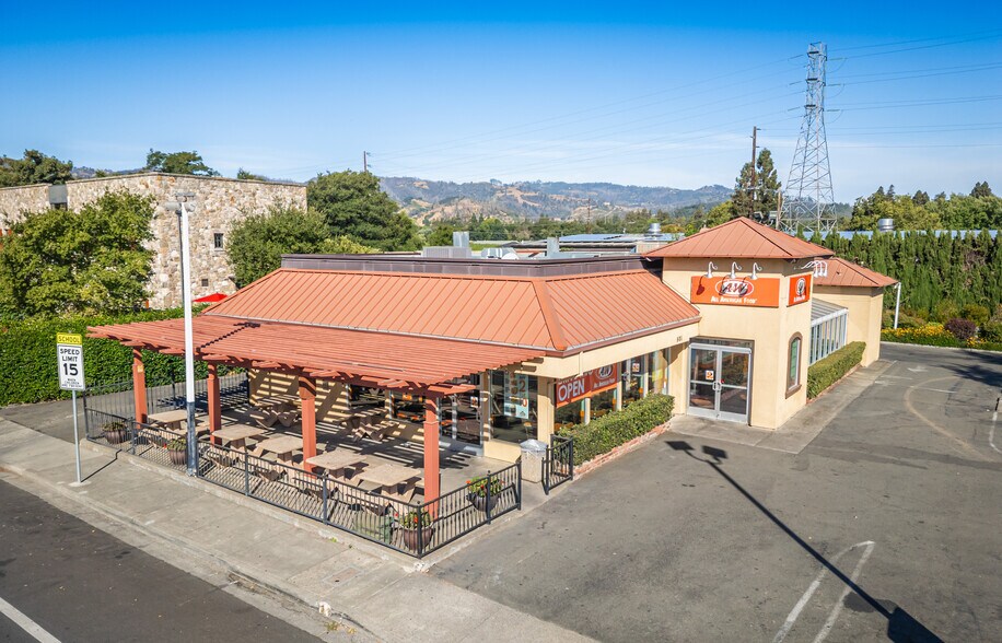 501 Main St, Saint Helena, CA for sale - Building Photo - Image 2 of 23