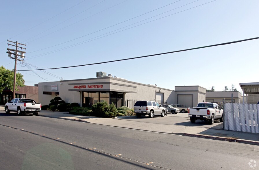 1004 Carver Rd, Modesto, CA à louer - Photo du bâtiment - Image 2 de 2