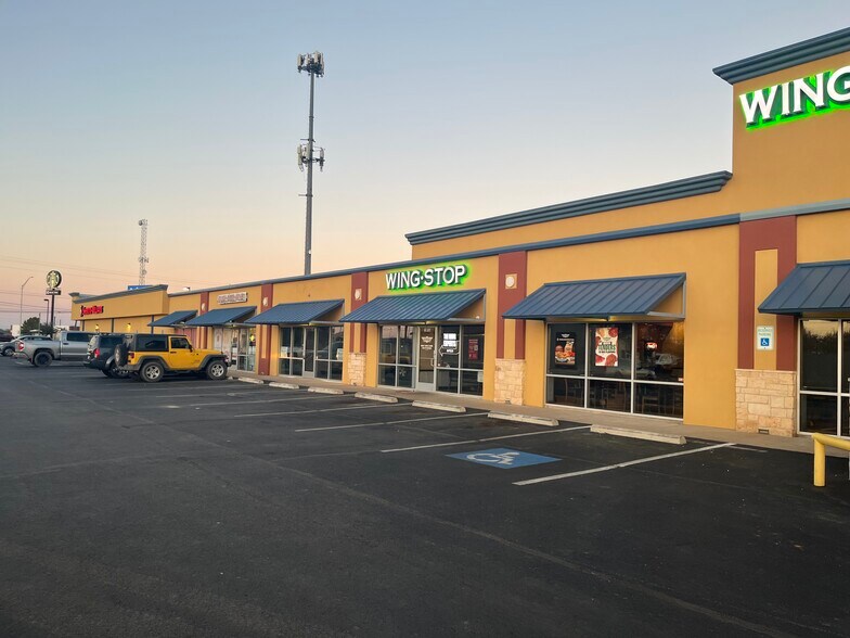 1811 TX-351 Hwy, Abilene, TX à louer - Photo du bâtiment - Image 2 de 13