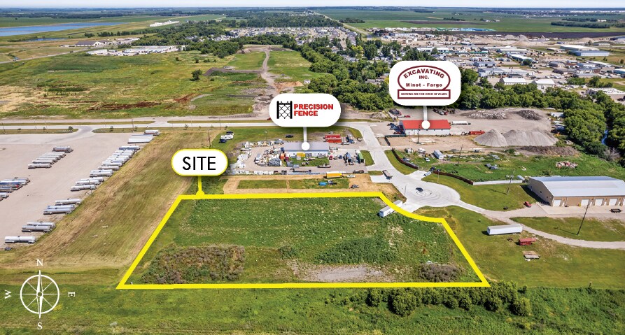 614 5th St NW ct, West Fargo, ND à vendre - Photo principale - Image 1 de 1