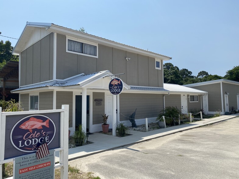1001 Highway 98 E, Carrabelle, FL for sale - Primary Photo - Image 1 of 20