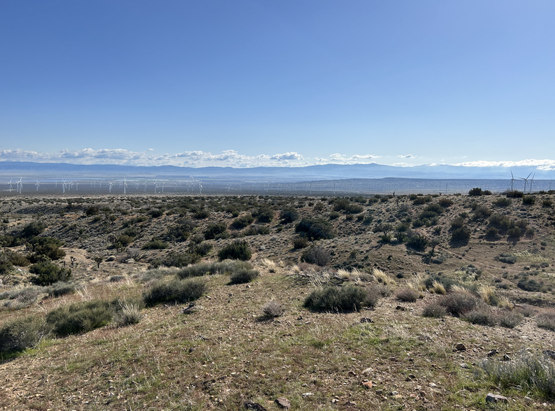 000 140th St, Tehachapi, CA for sale - Building Photo - Image 3 of 13