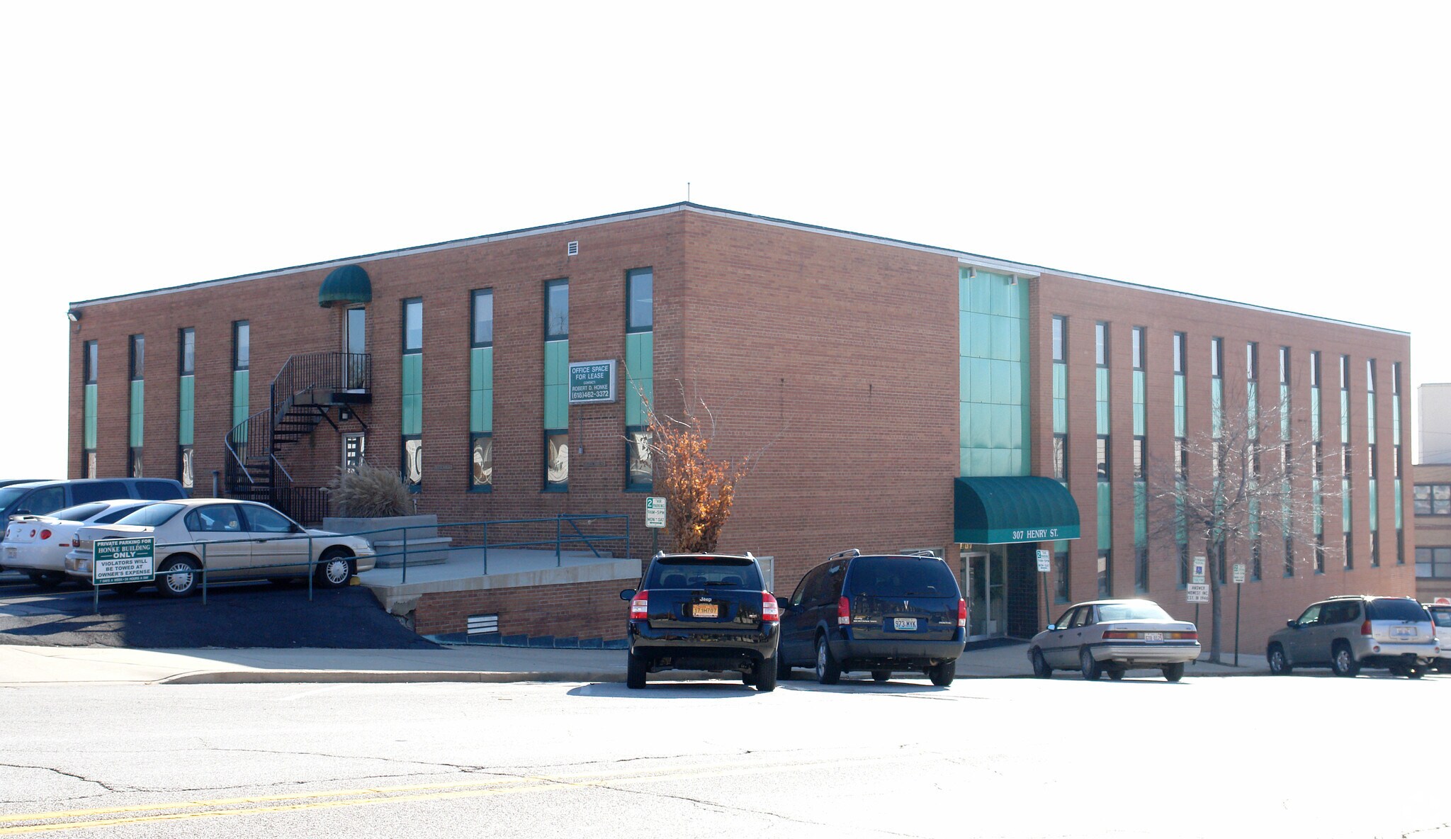 307 Henry St, Alton, IL for lease Primary Photo- Image 1 of 14